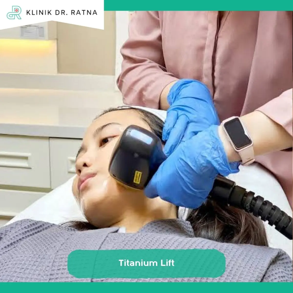 Titanium Lift: Saat Keluhan Utamanya Kulit Mulai Kendur